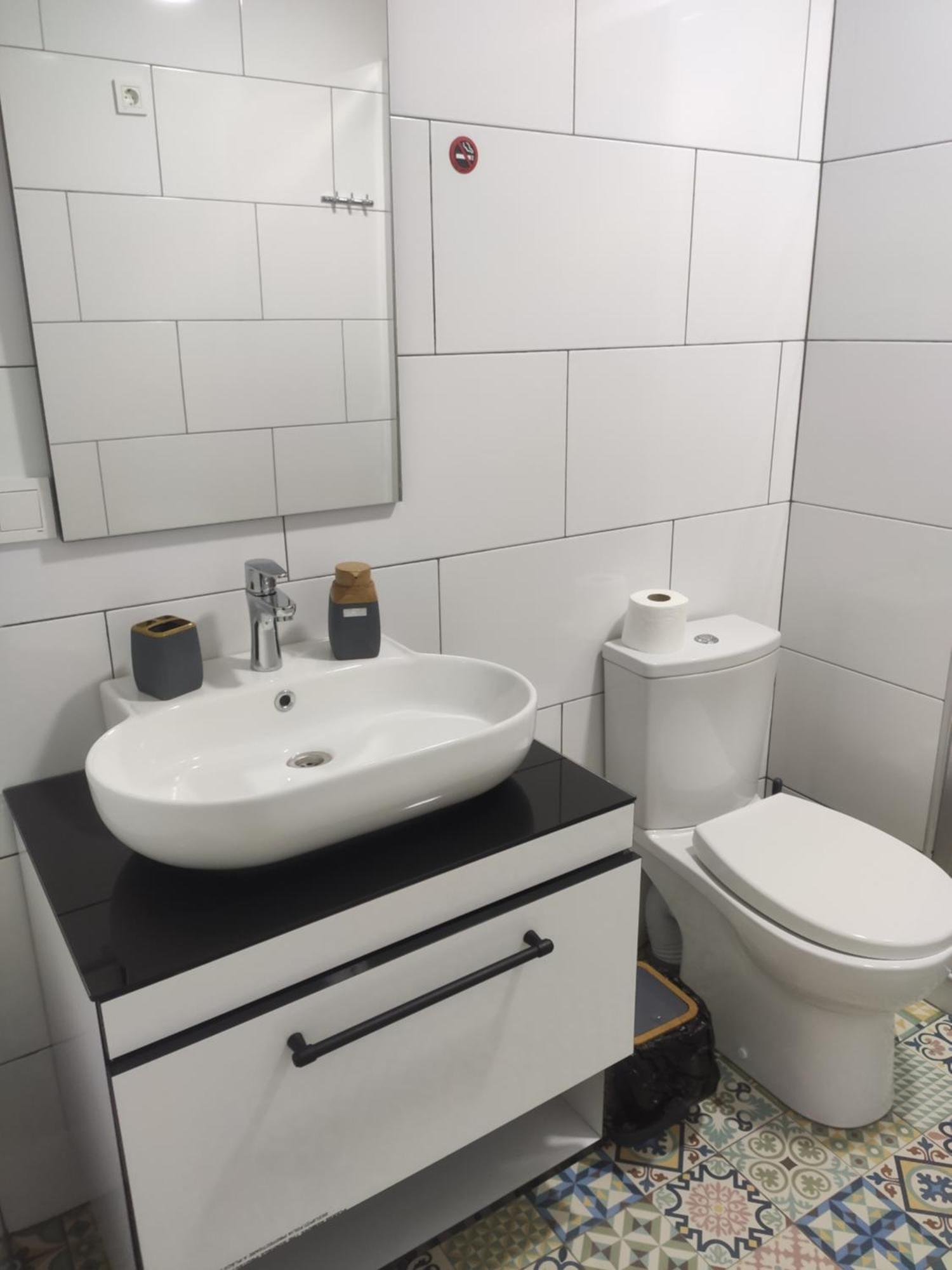 Family Нotel Banuri Кутаиси Екстериор снимка